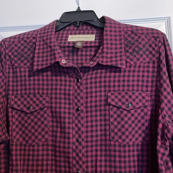 Bit & Bridle woman’s 100% cotton western pearl snap shirt size 1X - Picture 2 of 8